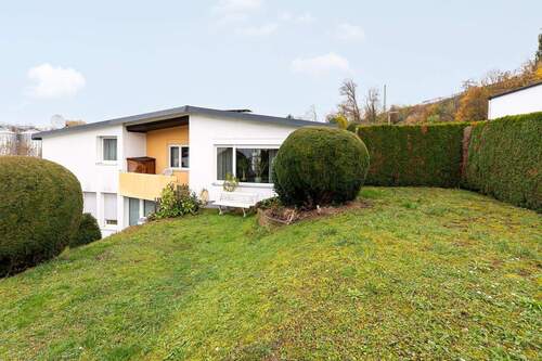 Garten - Doppelhaushälfte mit 96,30 m&sup2; in Sachsenheim zum Kaufen