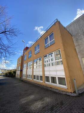 Außenansicht - 2 Zimmer Etagenwohnung zur Miete in Mittweida