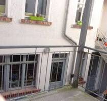 2-Zimmer-Wohnung mit Balkon - 420,00&nbsp;EUR Kaltmiete, ca.&nbsp; 64,40&nbsp;m&sup2;&nbsp;Wohnfl&auml;che in Naumburg (Saale) (PLZ: 06618)