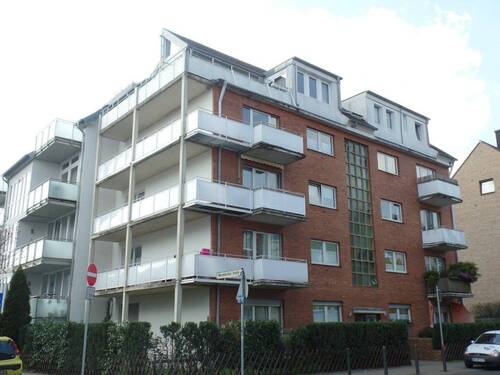 Bild 1 - Modernisierte 3-Zimmer-Wohnung mit Balkon in Düren