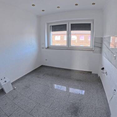 Küche - Etagenwohnung mit 67,00 m&sup2; in Düren zur Miete