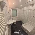 Bad mit Dusche - 