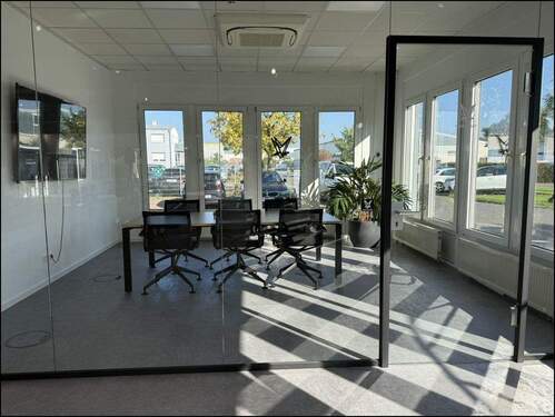 Exemplarisch Konferenzraum - 