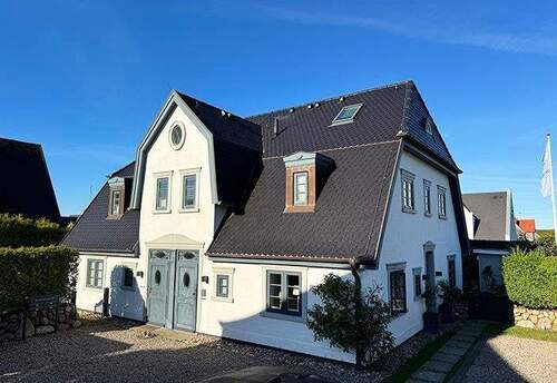 das imposante Wohnhaus - 