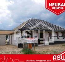 Musterhaus! Sehr geräumiger Neubaubungalow mit Winkelwalmdach und massiver Garage in Südlage - Herzlake