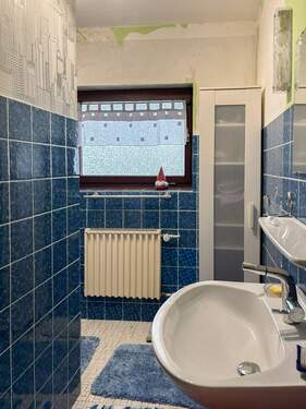 Badezimmer (EG) - 