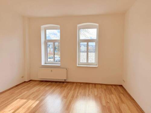 Wohnzimmer - 2 Zimmer Etagenwohnung in Döbeln