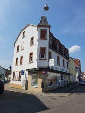 Ansicht - In zentraler Lage, großzügige 3- Zimmerwohnung mit Balkon