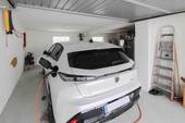 Garage 1 mit E-Ladestation und Werkstatt - 