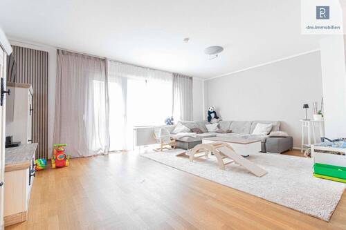 Wohnzimmer - 4 Zimmer Einfamilienhaus in Sankt Augustin