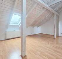 Sofort bezugsbereit: Gemütliche 2-Zimmer-Wohnung mit EBK - Köthen (Anhalt)