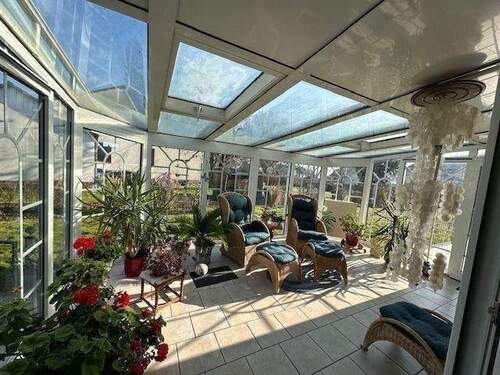 Wintergarten - Einfamilienhaus mit 285,00 m&sup2; in Gudensberg zum Kaufen