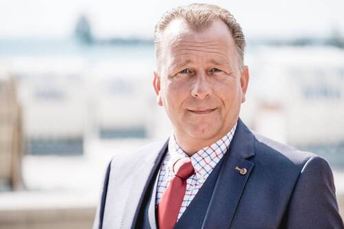 Inhaber Herr Hitziger.jpg - 