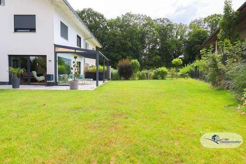 Gartenbereich - 4 Zimmer Doppelhaushälfte zum Kaufen in Rott am Inn