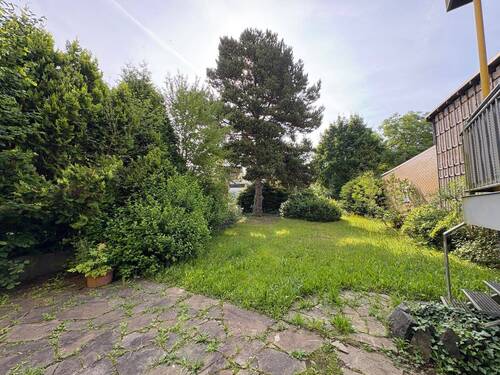 Garten - 9 Zimmer Mehrfamilienhaus, Wohnhaus in Betzdorf