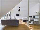 Wohnzimmer / Schlafzimmer - Möbliertes Dachgeschossstudio in zentraler Lage in Aschaffenburg