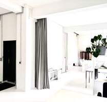 Helles Loft-Arbeitsparadies in Hamburg-Bahrenfeld - 344 €Monat