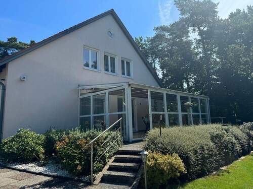 Aussenansicht Zufahrt - 5 Zimmer Einfamilienhaus in Bielefeld