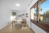 ARBEITSZIMMER STAGED - 