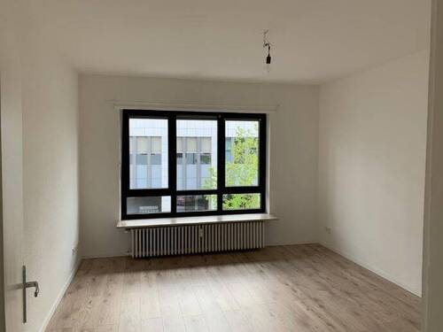 Bild 3 - 2 Zimmer Etagenwohnung in Saarbrücken