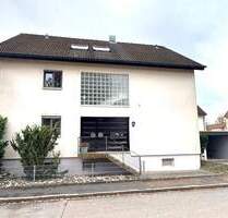 Freistehendes 3-Familienhaus mit Garagen in Altdorf Haus kaufen