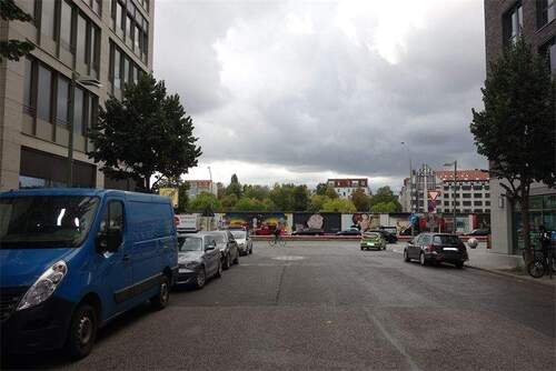Auf die East Side Gallery Blic - Ladenfläche an der East Side Gallery zu mieten