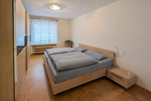 Schlafzimmer EG - 