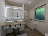 Bad mit Fenster - 