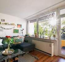 AIGNER - Schön geschnittene, modernisierte 1,5-Zimmer-Wohnung in Karlsfeld