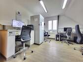 Bürofläche - 6 Zimmer Büro zur Miete in Kümmersbruck