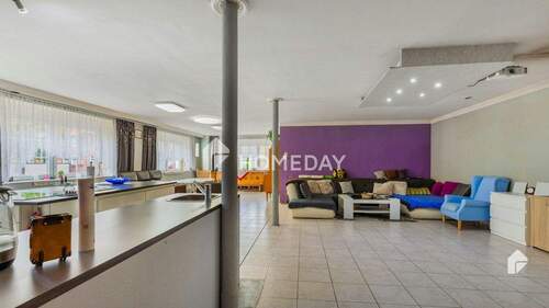 Wohnzimmer 2 - 2 Zimmer Mehrfamilienhaus, Wohnhaus zum Kaufen in Oebisfelde