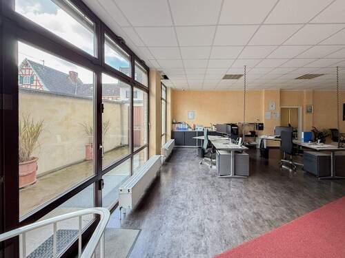 Gewerbefläche 1 EG - 