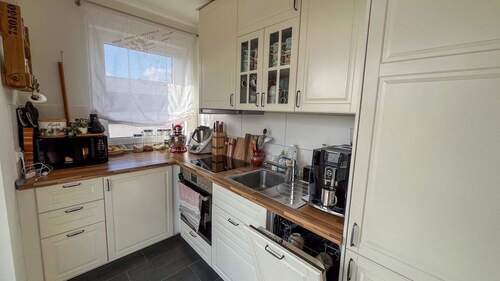 Küche - 3 Zimmer Etagenwohnung in Dresden