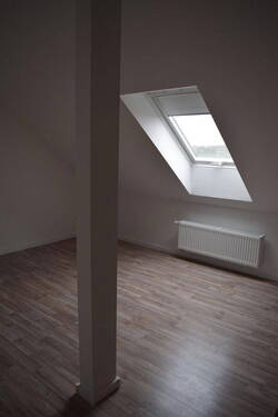 Dachgeschoss8k - 