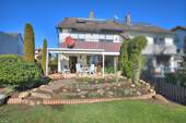 Terrasse und Garten - 7 Zimmer Doppelhaushälfte zum Kaufen in Heilbronn