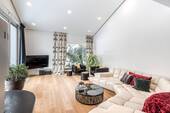 Wohnen wie im Katalog - 3 Zimmer Doppelhaushälfte zum Kaufen in Schmitten