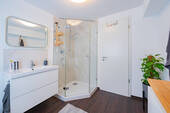 ... und Dusche - 