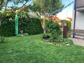 Garten mit Terrasse - 