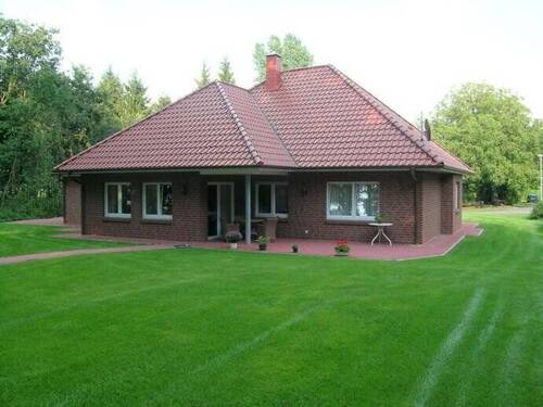 Rückansicht - Bungalow mit 105,00 m&sup2; in Meppen zum Kaufen