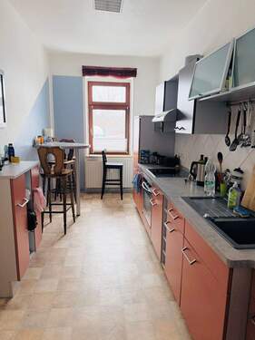 Küche mit Einbauküche - Etagenwohnung mit 63,00 m&sup2; in Döbeln zur Miete