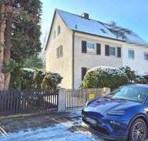 Charmante Doppelhaushälfte mit geschmackvoll und idyllisch angelegtem Garten, Garage uvm. zu verkaufen. - Nürnberg Sündersbühl