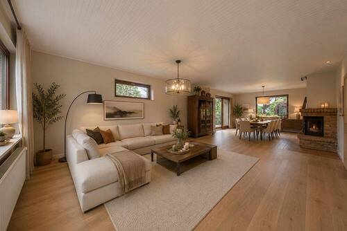 Wohn-Esszimmer-2_gestaged - Einfamilienhaus mit 136,10 m&sup2; in Klein Nordende zum Kaufen