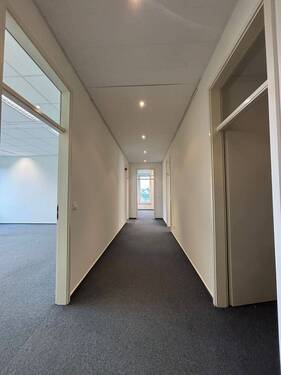 2 - Büro in Berlin zur Miete
