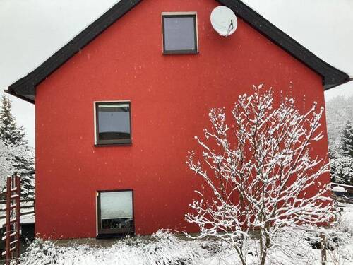 Giebelseite - 6 Zimmer Einfamilienhaus in Schwarzenberg/Erzgebirge