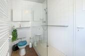Badezimmer Ansicht 2 - 