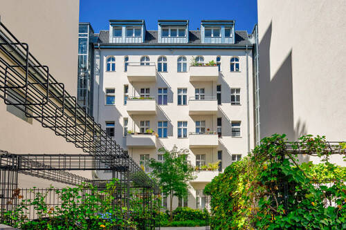 KudammResidenz_Garten_Juli24_00030-Standard - 4 Zimmer Etagenwohnung zum Kaufen in Berlin