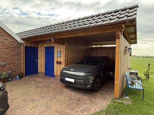 neues Carport mit Abstellraum - 