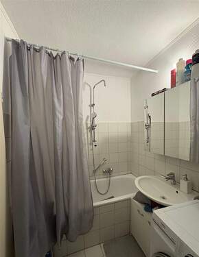mit Badewanne - 
