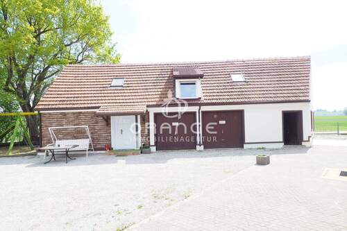 Aussenansicht, Nebengebäude - 