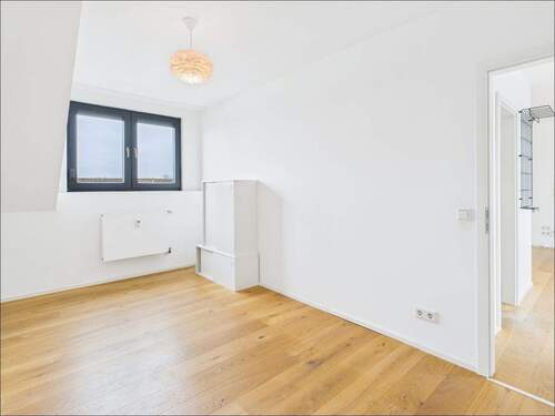 Kinder-/Arbeitszimmer - 